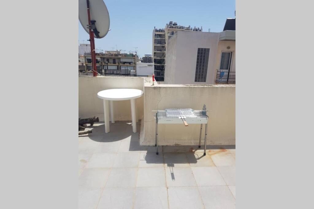 Terrace Roof Room @ Koridallos Metro St. & Piraeus Port Ngoại thất bức ảnh